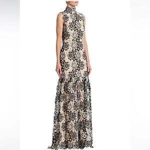 Beautiful Monique Lhuilier Dress. Perfect for a black tie wedding!